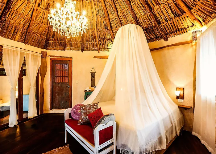 Hotel Xscapetulum 4*