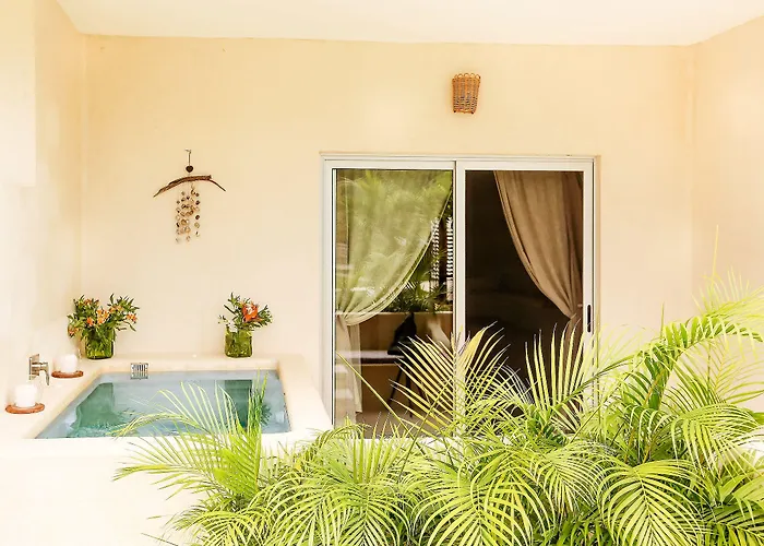 Hotel Xscapetulum 4*